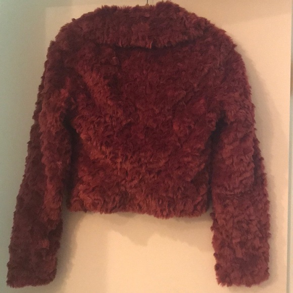 Bebe faux fur jacket with shawl collar size small - Picture 2 of 2